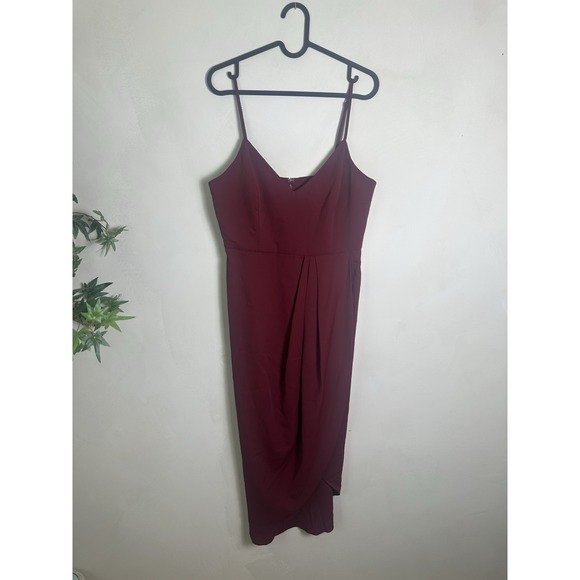 Lulus Dresses & Skirts - LULUS Reinette Lightly Pleated Tulip Split Midi Dress Size Medium Burgundy